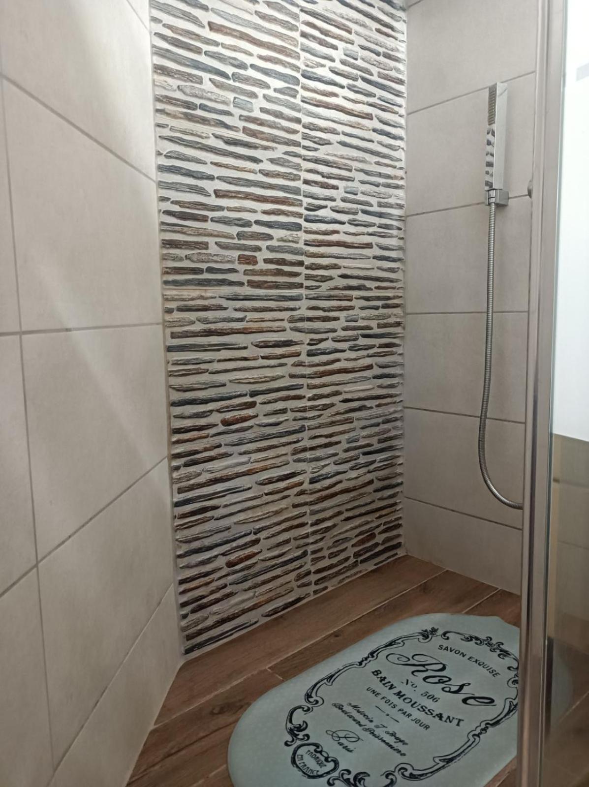 Efi'S Lycabettus Apartment 雅典 外观 照片